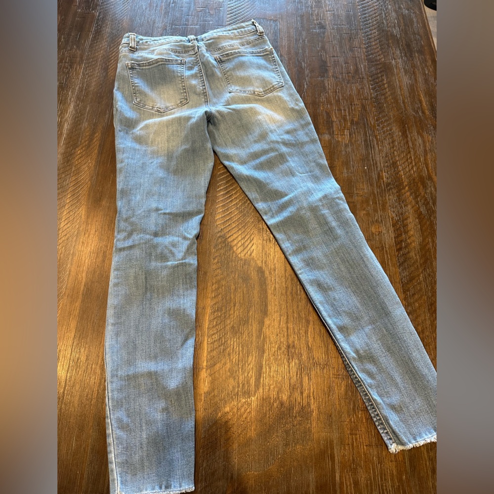 Distressed Skinny Jeans - Picture 8 of 8